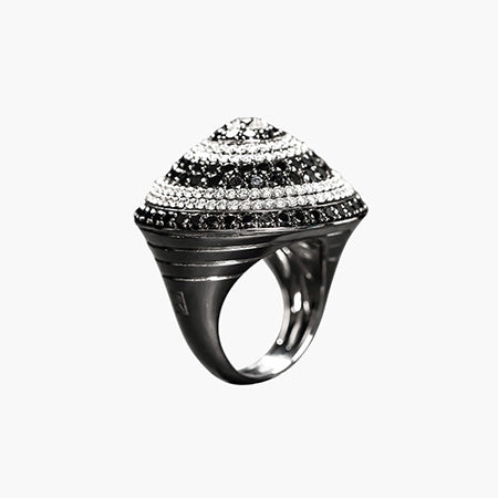 Black & White Ring