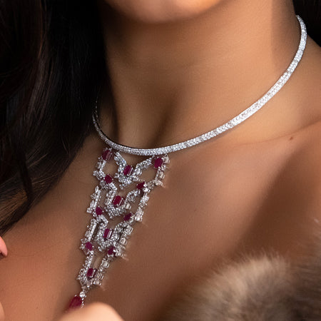 Eira Necklace